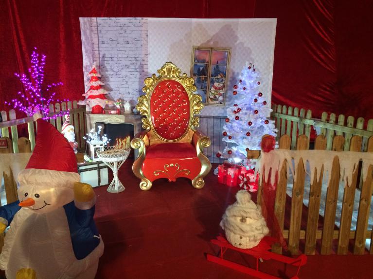 La Maison du père Noël - studio photos Maquarella