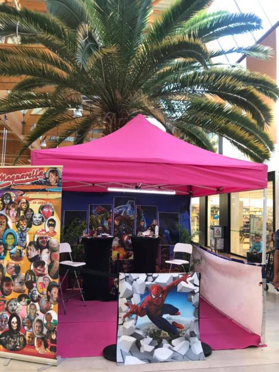 Stand en version Supers Héros